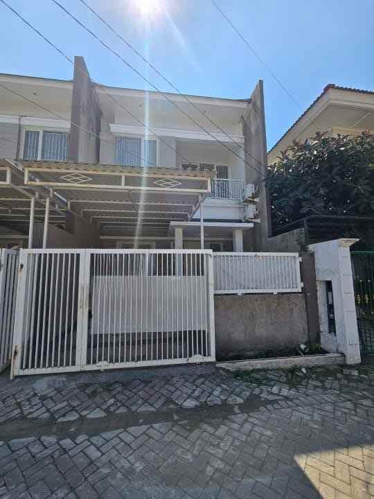 baru direnovasi nirwana eksekutif row 2 5 mobil nego