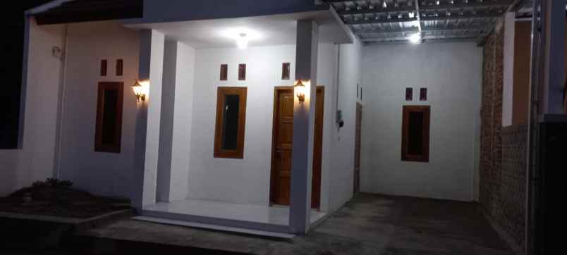 bu rumah baru di mlati sleman