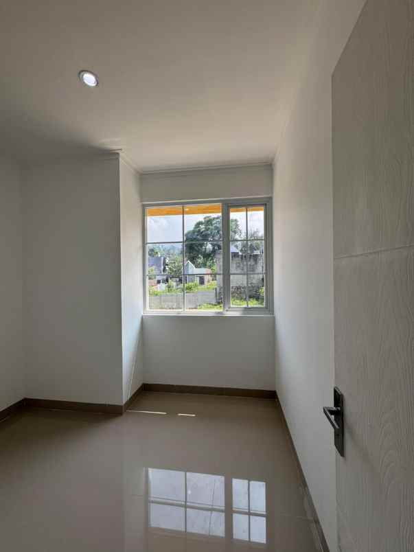 cluster gaya eropa terintegrasi padasuka bandung