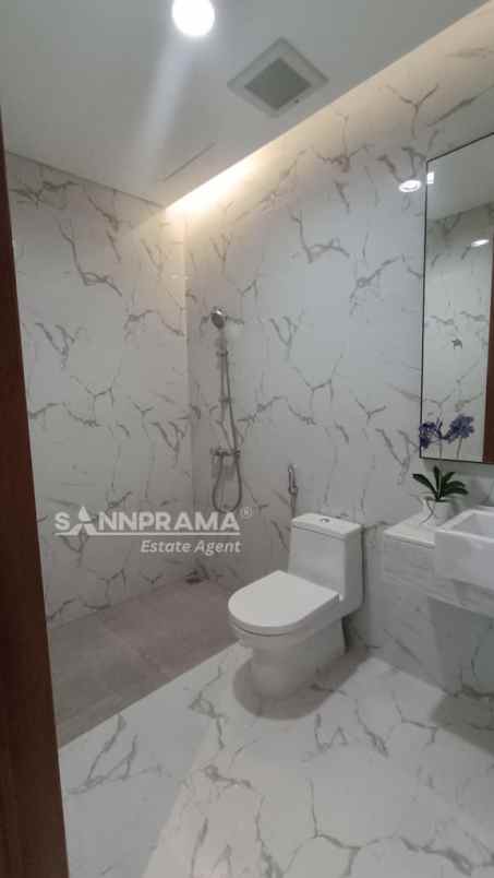 cluster pangrango peak at vimala hills bogor rn