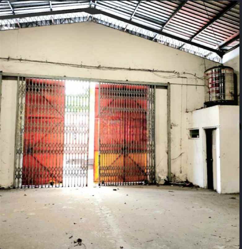 dijual 594 m2 gudang margomulyo permai surabaya