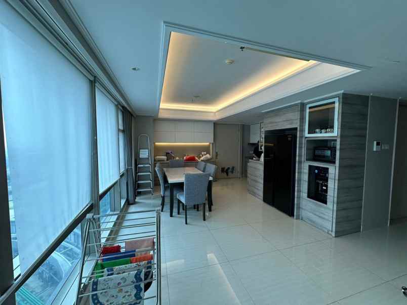 dijual apartemen la riz mansion