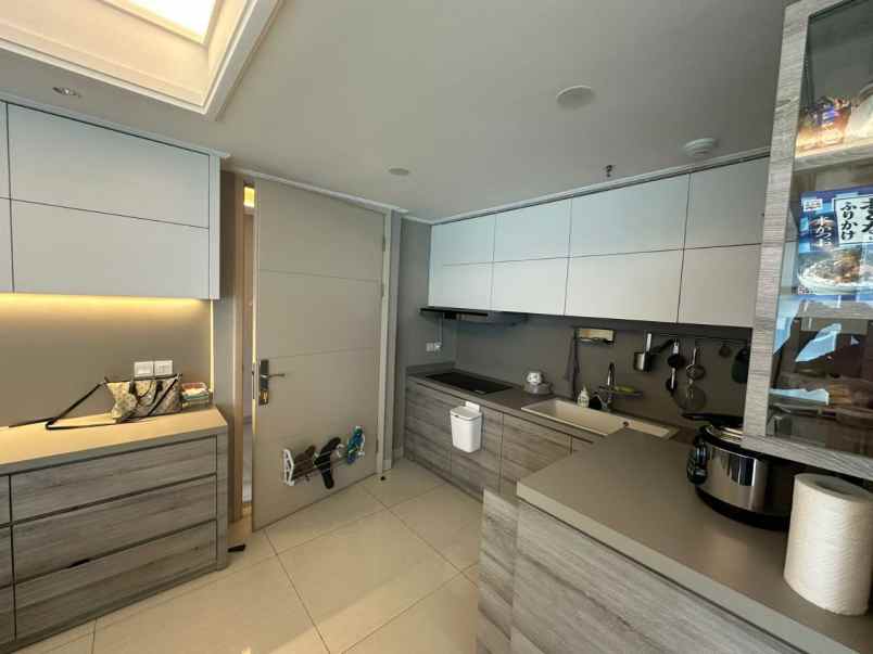 dijual apartemen la riz mansion