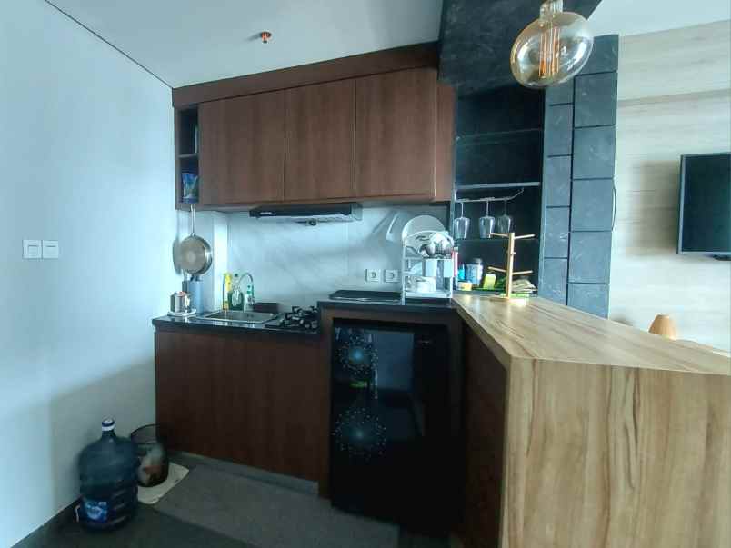 dijual apartemen tifolia unit bagus fullfurnish