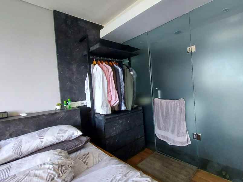 dijual apartemen tifolia unit bagus fullfurnish