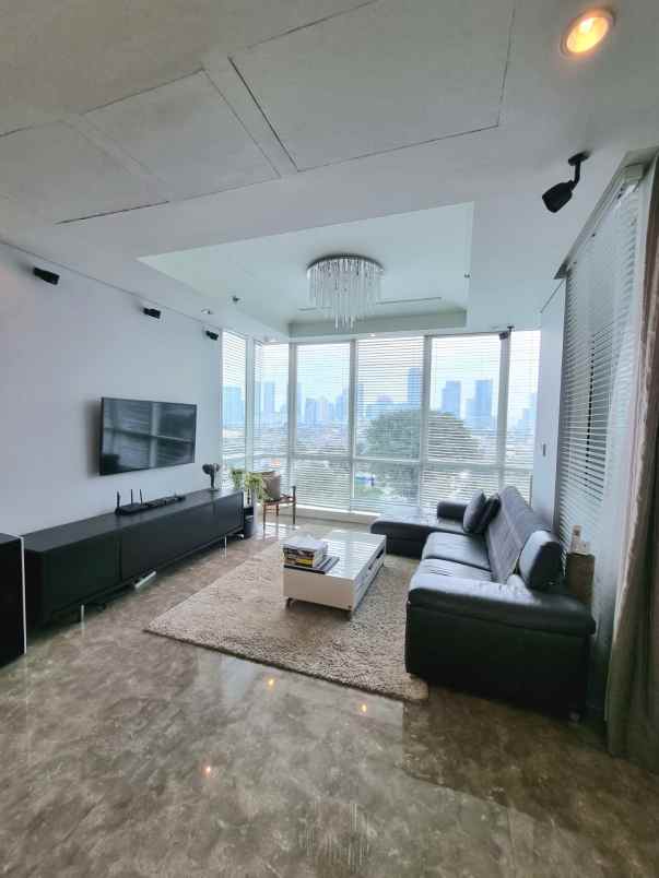 dijual apartement the peak sudirman jaksel