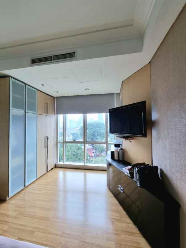 dijual apartement the peak sudirman jaksel