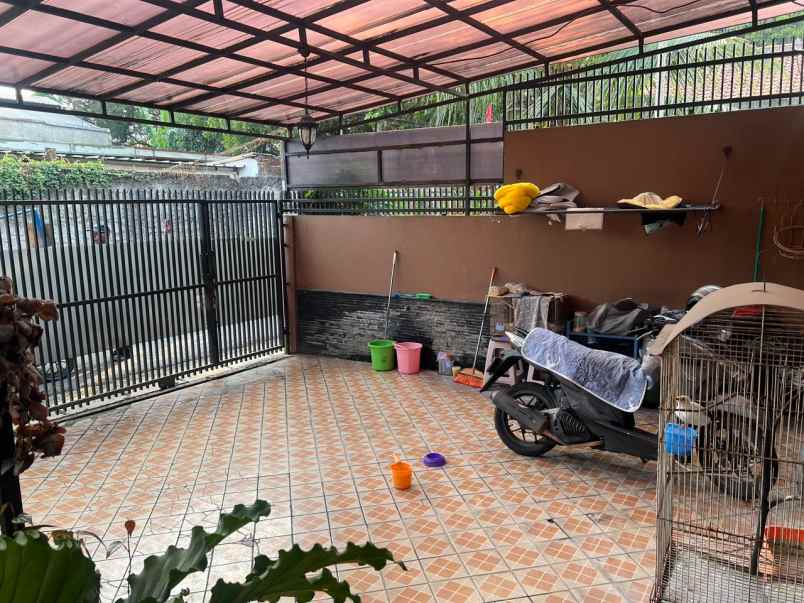 dijual cepat rumah luas area jl kh hasyim ashari