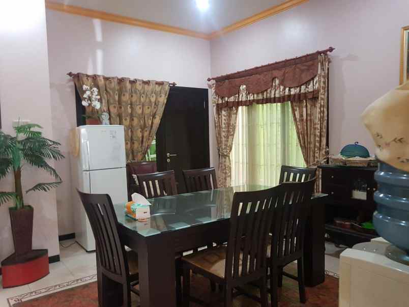 dijual cepat rumah mewah all furnish