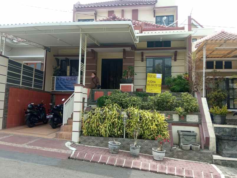 dijual cepat rumah mewah all furnish