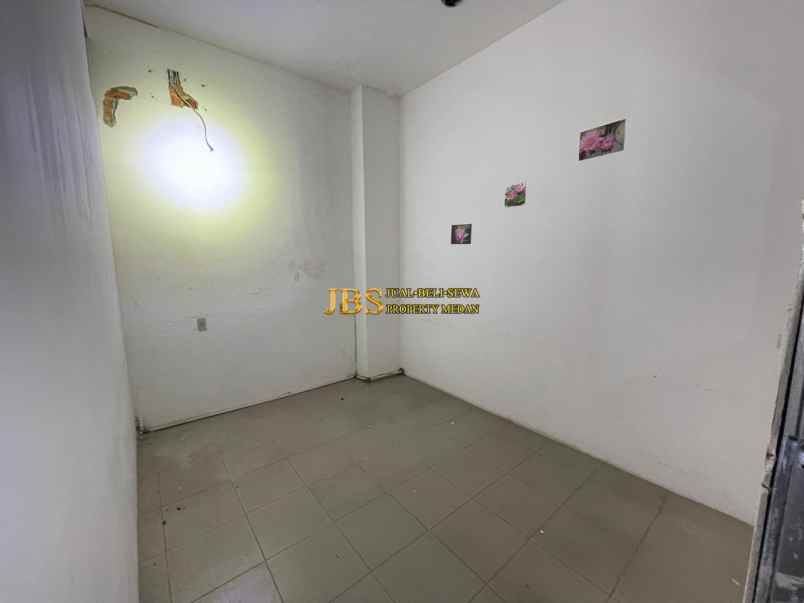 dijual disewakan gedung di jalan mh thamrin medan