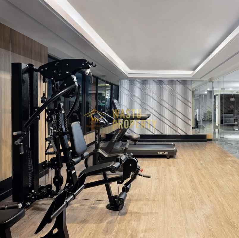 dijual hotel gedong tengen kota