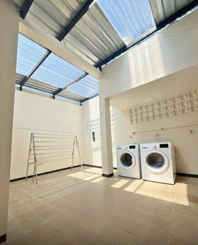 dijual kost jalan caringin