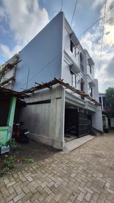 dijual kost monjali