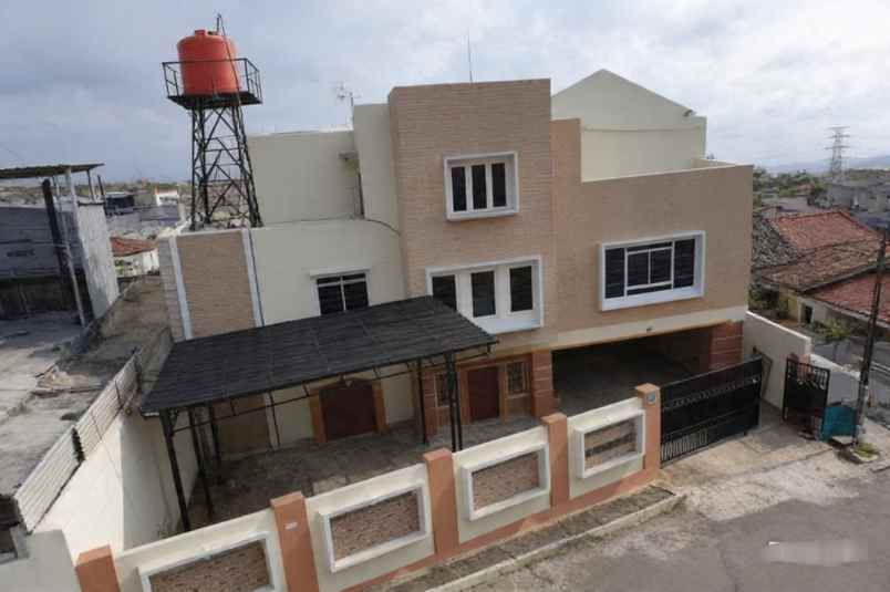 dijual kost mulawarman