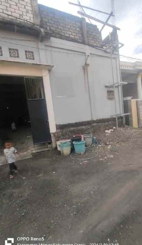 dijual kost pegaden manyar gresik