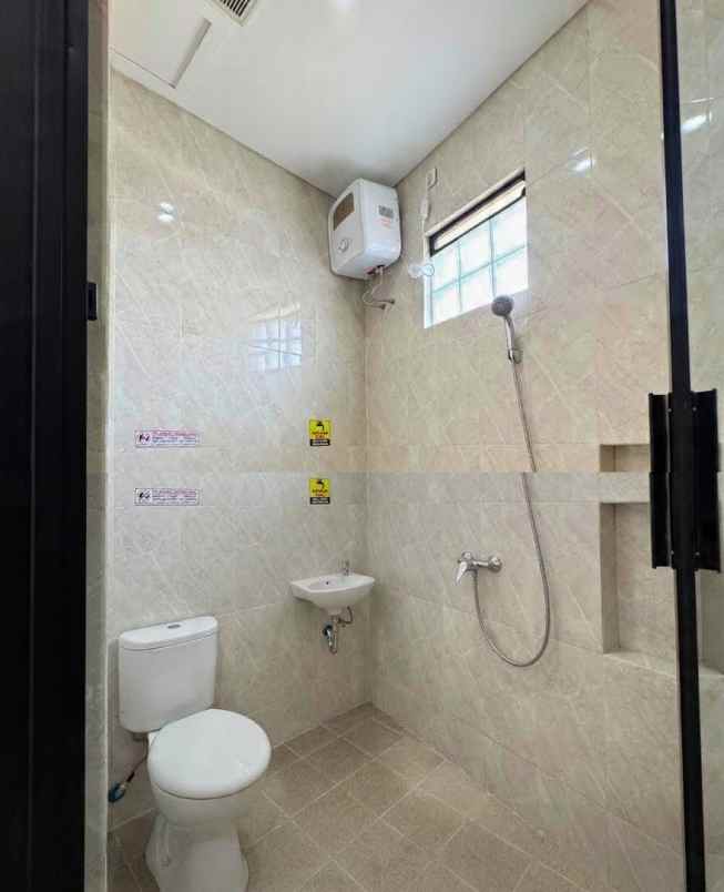 dijual kost puri indah jatinangor