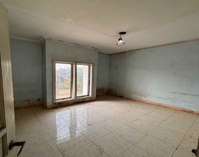 dijual murah rumah mewah di leuwinanggung depok