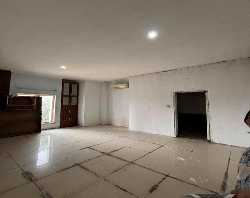 dijual murah rumah mewah di leuwinanggung depok