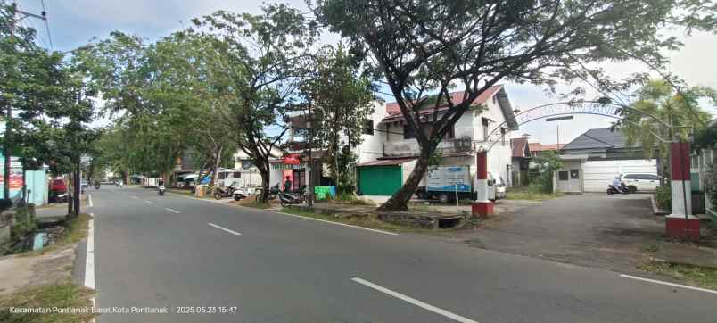 dijual ruko 2 lantai di sungai jawi pontianak barat