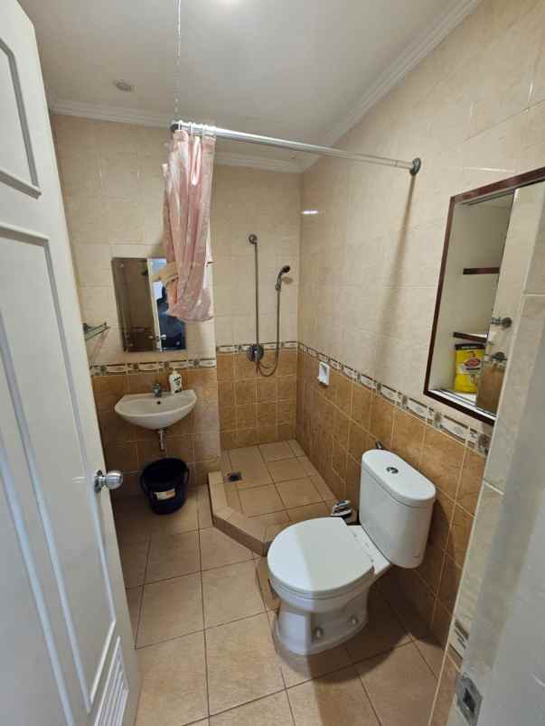 dijual ruko gudang kantor apt french walk moi kelapa