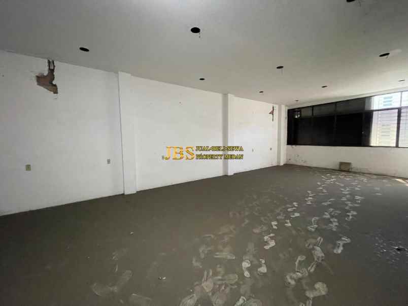 dijual ruko gudang kantor jalan mh thamrin dekat