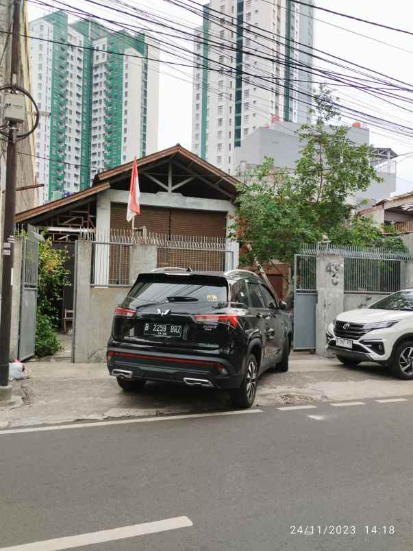 dijual ruko gudang kantor jl pramuka jati