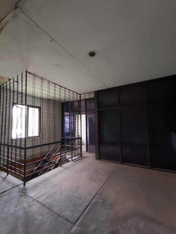 dijual ruko gudang kantor jl raya ahmad yani