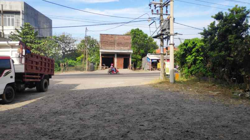 dijual ruko gudang kantor jl raya kedamean