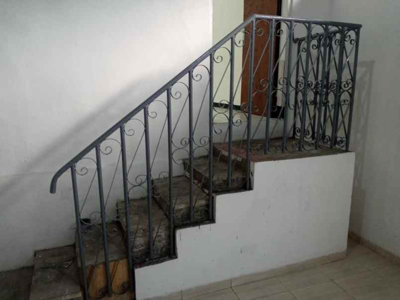 dijual rumah 1 lantai jalan teluk2 arjosari malang