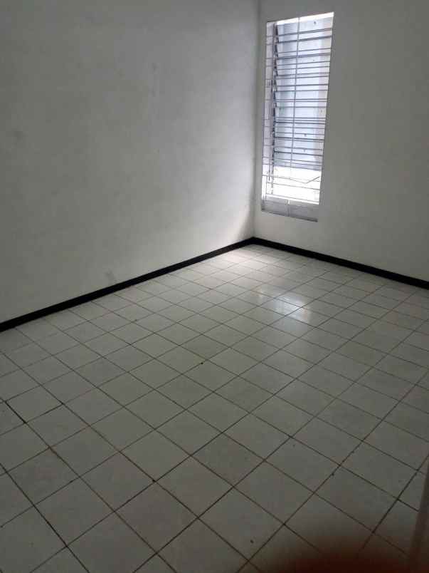 dijual rumah 1 lantai jalan teluk2 arjosari malang