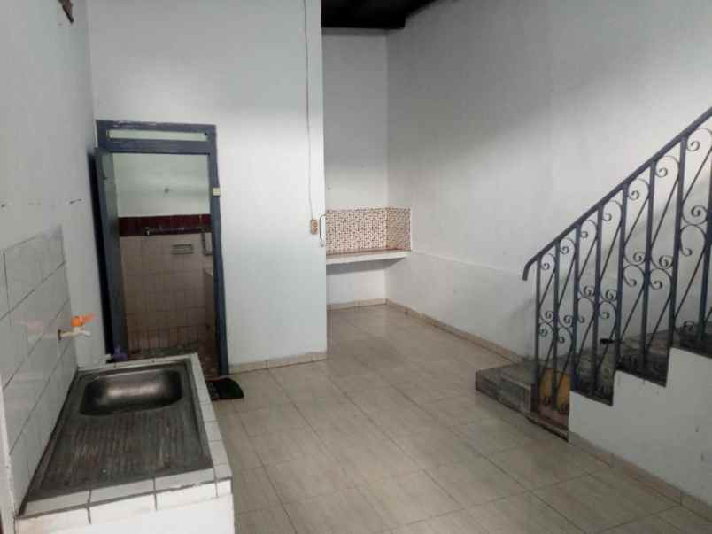 dijual rumah 1 lantai jalan teluk2 arjosari malang