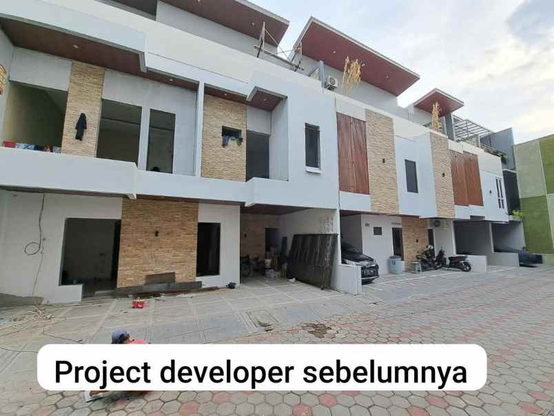 dijual rumah 13430