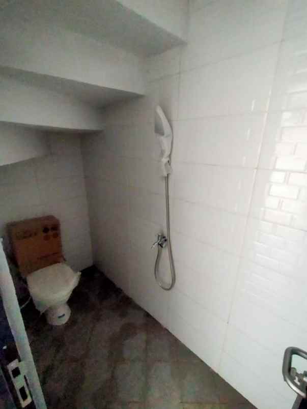 dijual rumah 2 lantai di kalibata cilodong depok