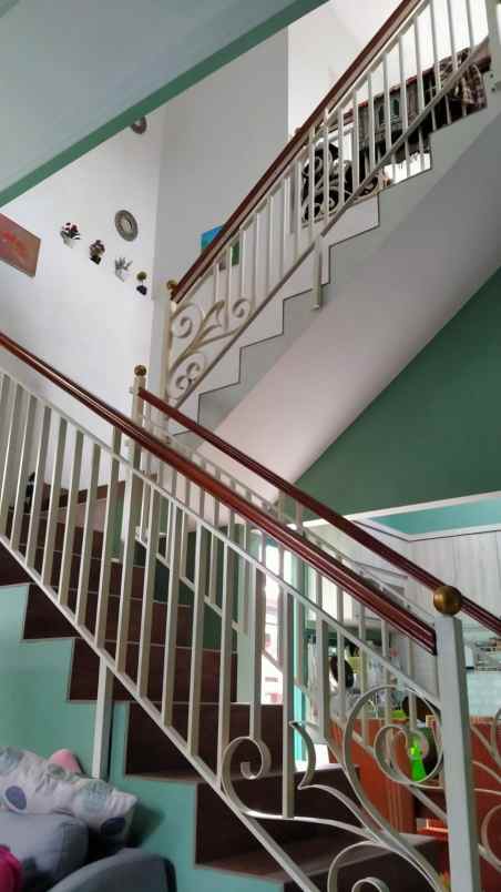 dijual rumah 2lt siap huni di grogol limo depok