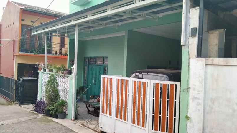dijual rumah 2lt siap huni di grogol limo depok