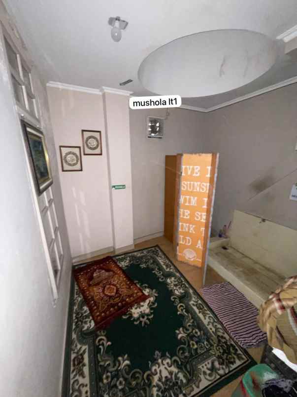 dijual rumah 3 lantai daerah cimahi