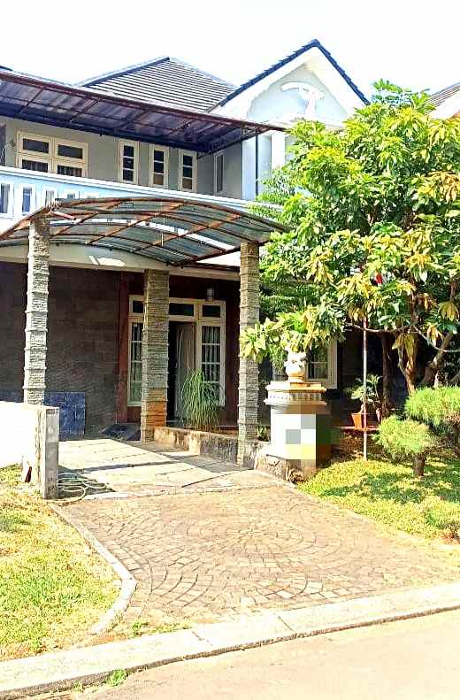 dijual rumah 5 kamar ada balkon di kota wisata cibubur