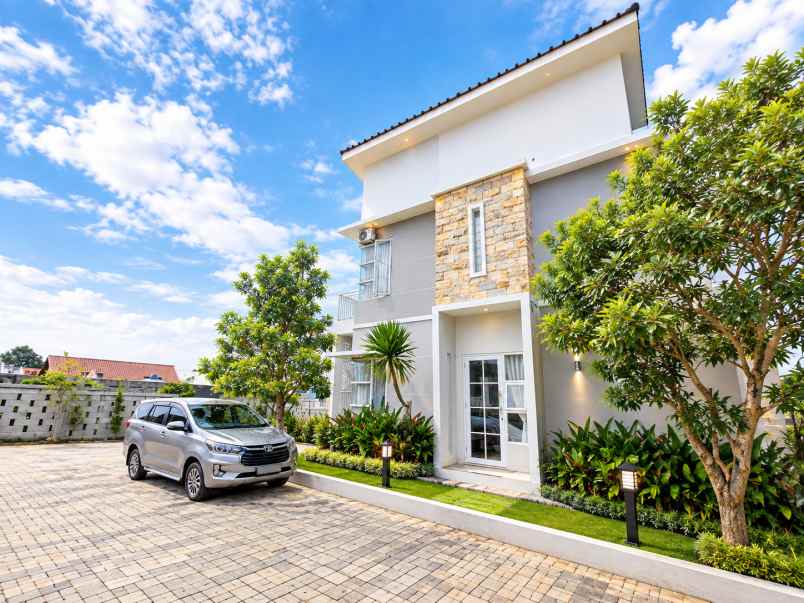 dijual rumah alamat jl kramat asem no