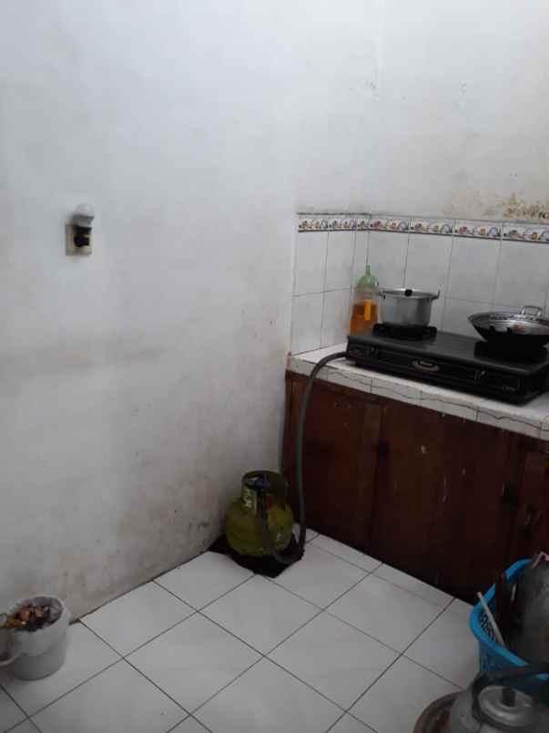 dijual rumah antapani