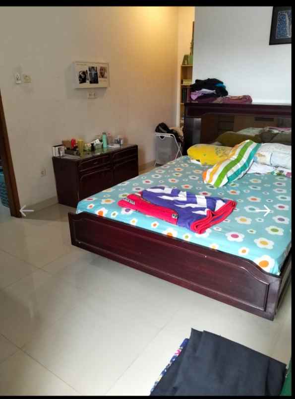 dijual rumah arcamanik