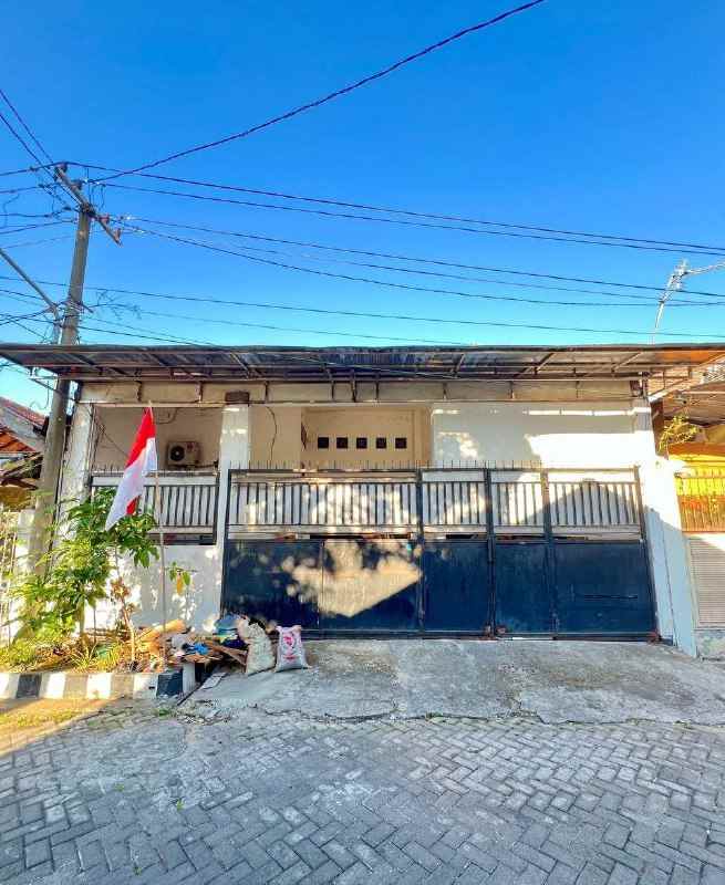 dijual rumah bagus siap huni sutorejo timur surabaya