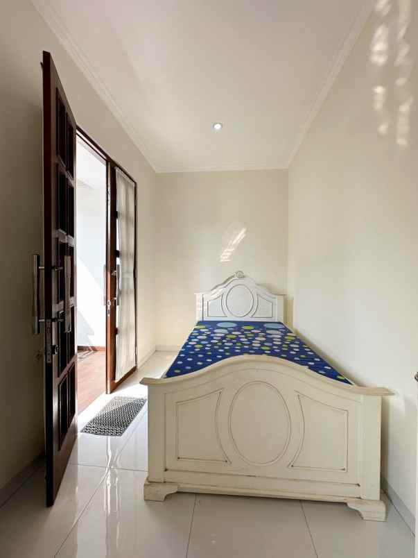 dijual rumah bambu 6