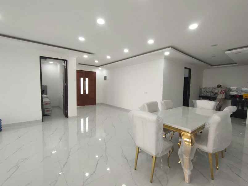 dijual rumah baru cluster taman yunani sentul city