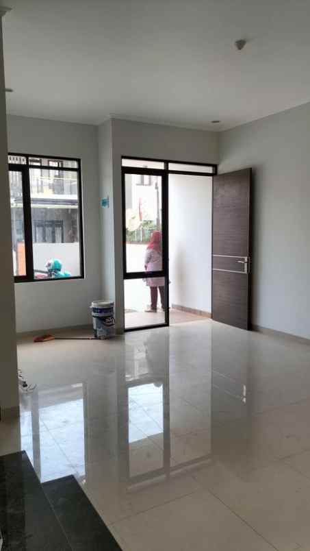 dijual rumah baru minimalis modern di antapani bandung