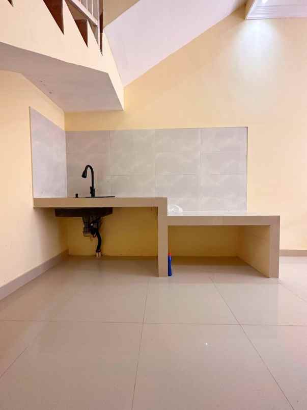 dijual rumah batu ampar