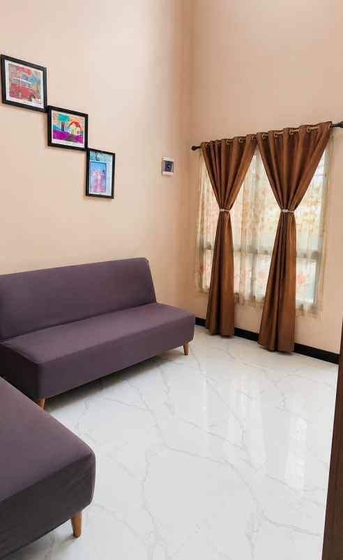 dijual rumah bedahan sawangan depok