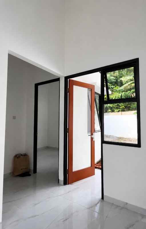 dijual rumah bedahan sawangan depok
