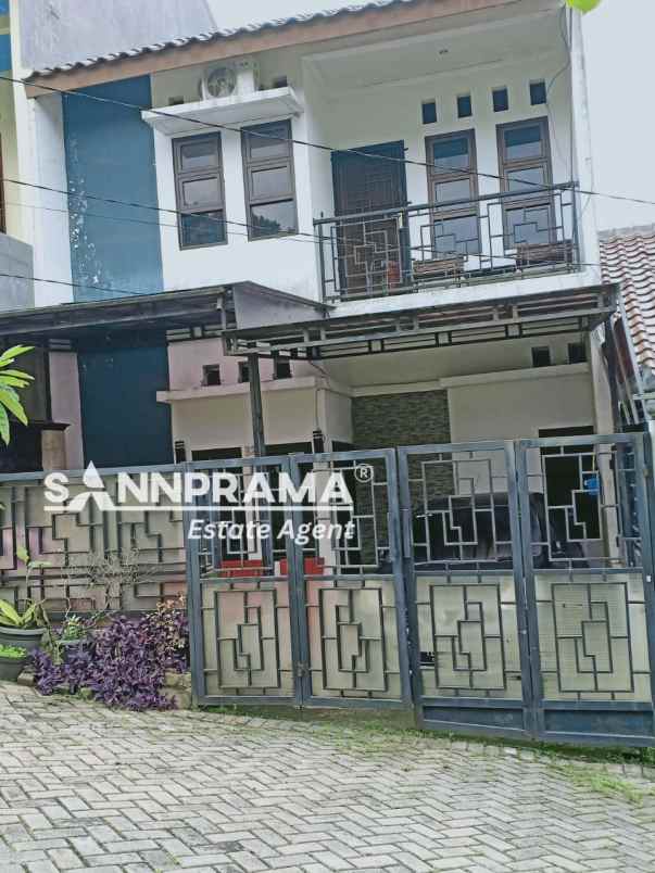 dijual rumah beji dopok