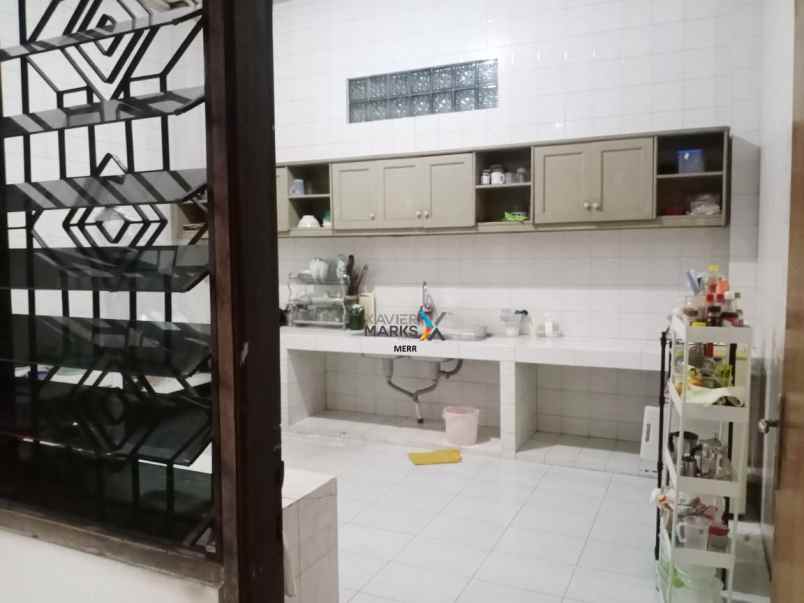 dijual rumah bronggalan